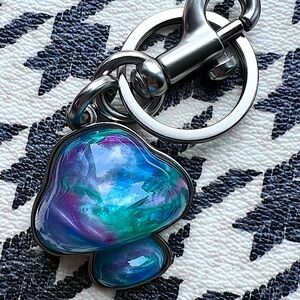 🆕 NEW Mushroom Bag Charm Silver Psychedelic Keychain Purple Blue Green NEW NWT
